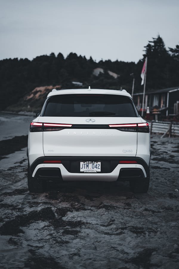 Location voiture à nîmes : découvrez la ville aisément